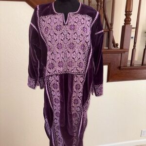 Hand Embroidered tatreez thob thoub thobe
Palestinian dress